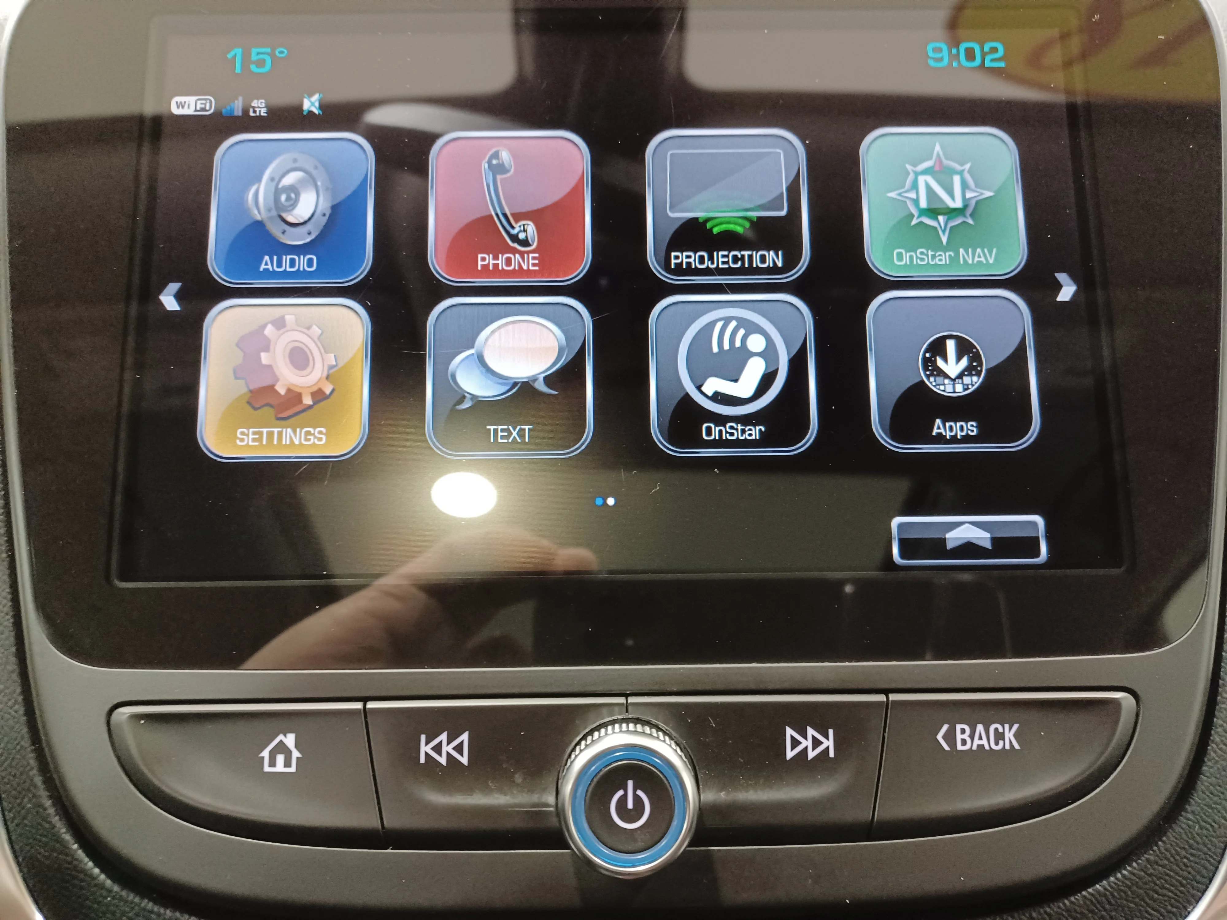 Certified Used 2018 Silver Ice Metallic Chevrolet LT AWD*Remote Start | Htd Seats | Pano Roof | Blind Spot Detection | Apple CarPlay | Roof Rails image 17