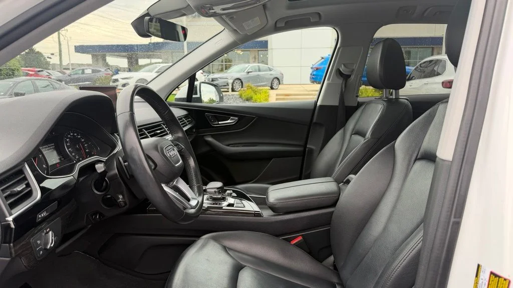 Used 2019  Audi 55 Premium quattro image 10