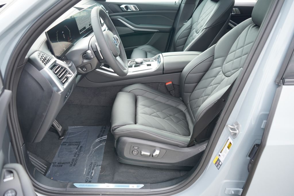New 2026 Brooklyn Grey Metallic BMW xDrive50e image 11