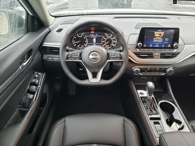 New 2025 White Nissan 2.5 SR image 15