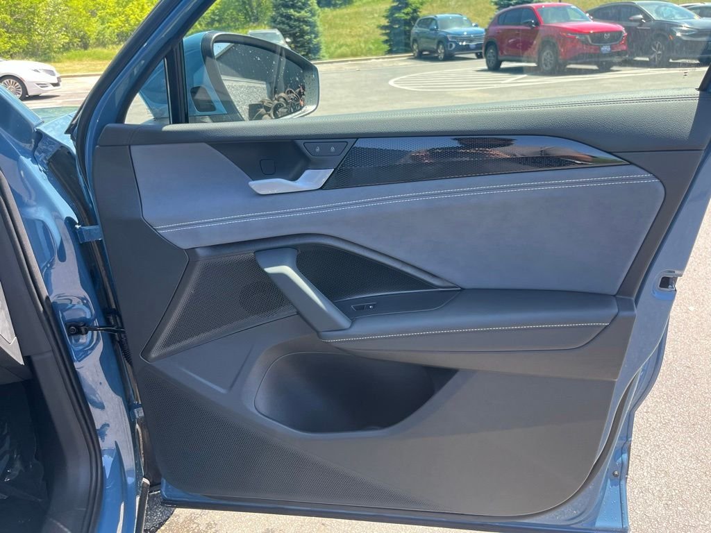 New 2026 Blue Volkswagen 2.0T SE image 10