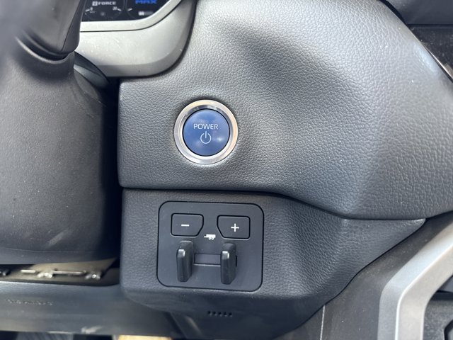 Used 2024 White Toyota  image 26