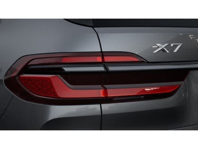 Used 2026 Skyscraper Grey Metallic BMW xDrive40i image 8
