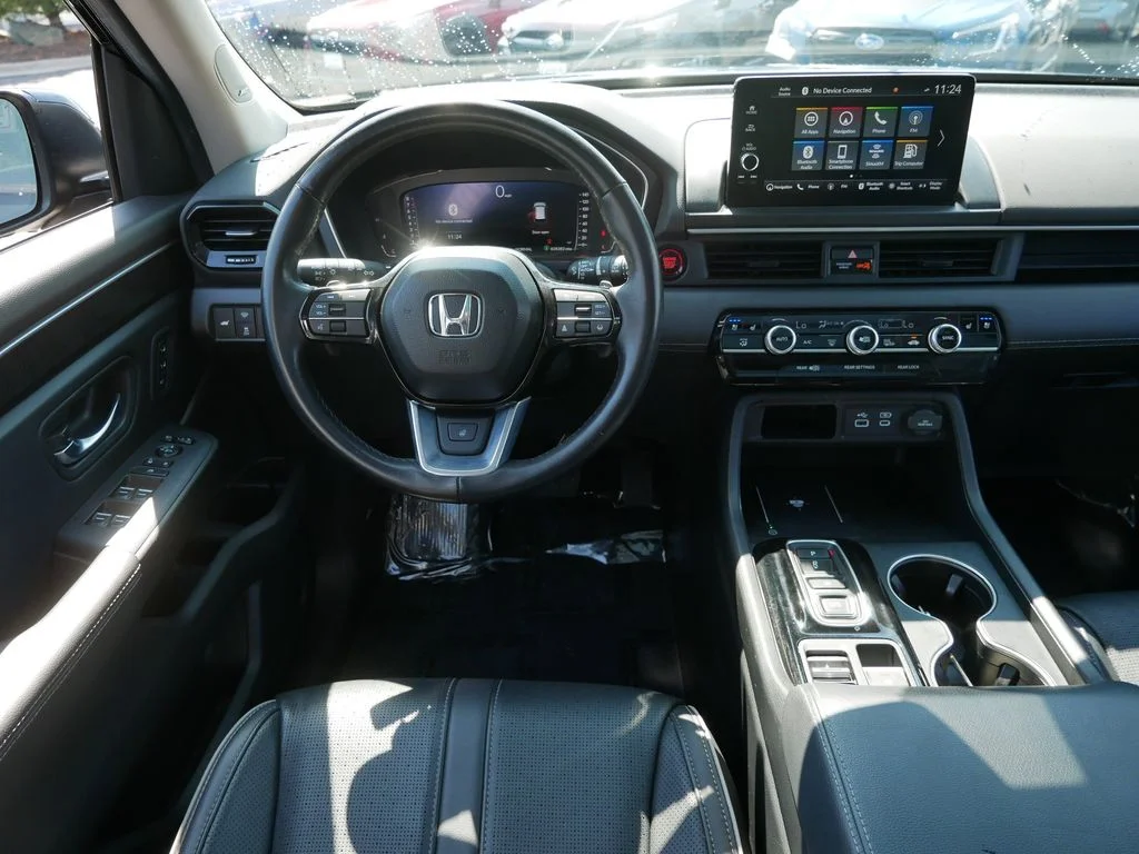 Used 2024  Honda Elite image 12