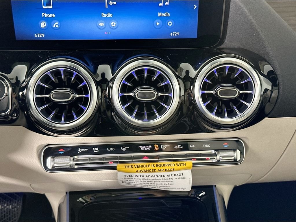 New 2026 Polar White Mercedes-Benz GLA 250 image 15