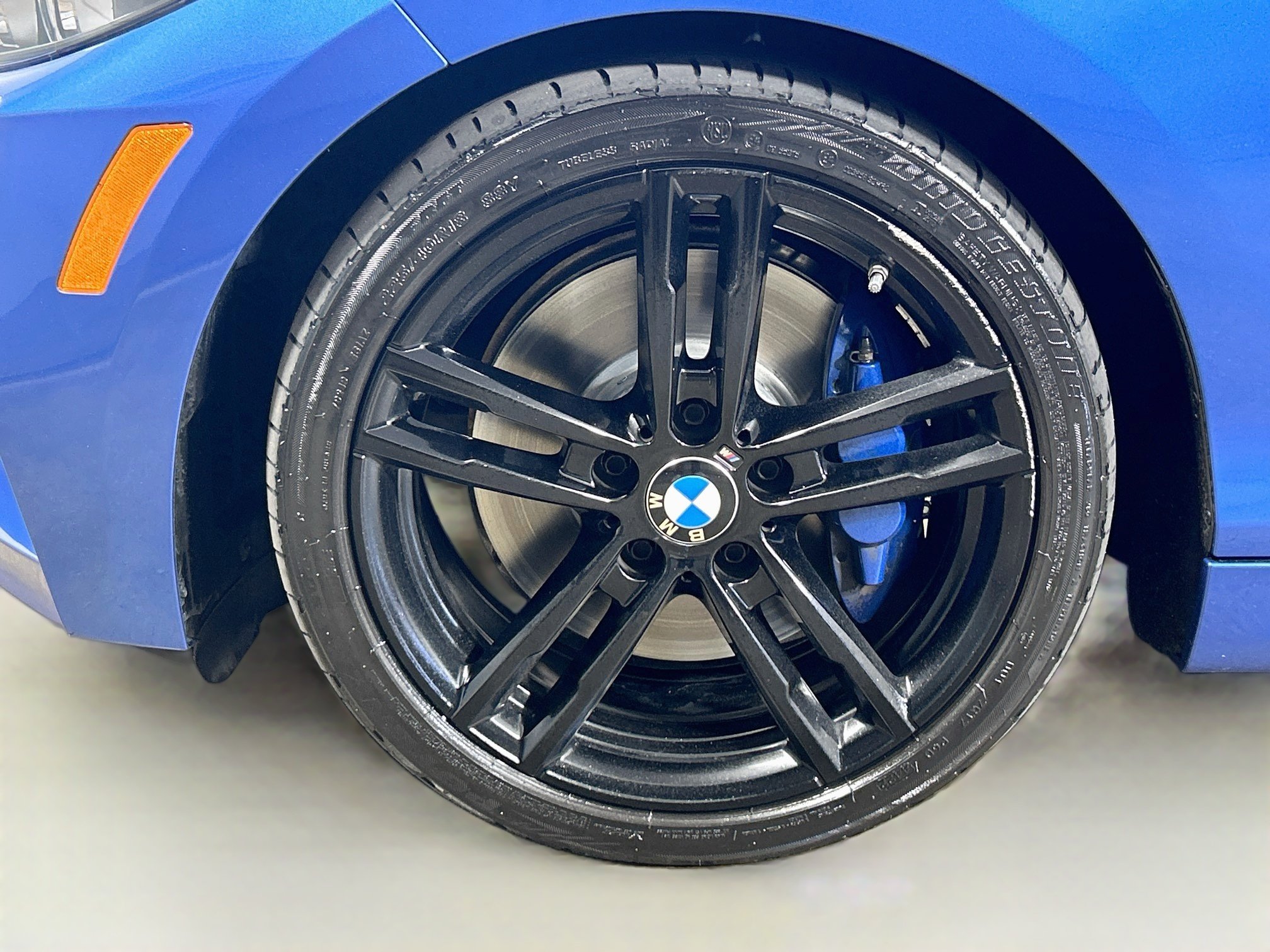 Used 2020 Estoril Blue Metallic BMW 230i image 9