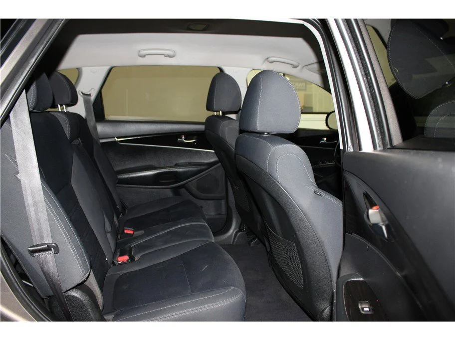 Used 2019 Dragon Brown Kia LX image 24