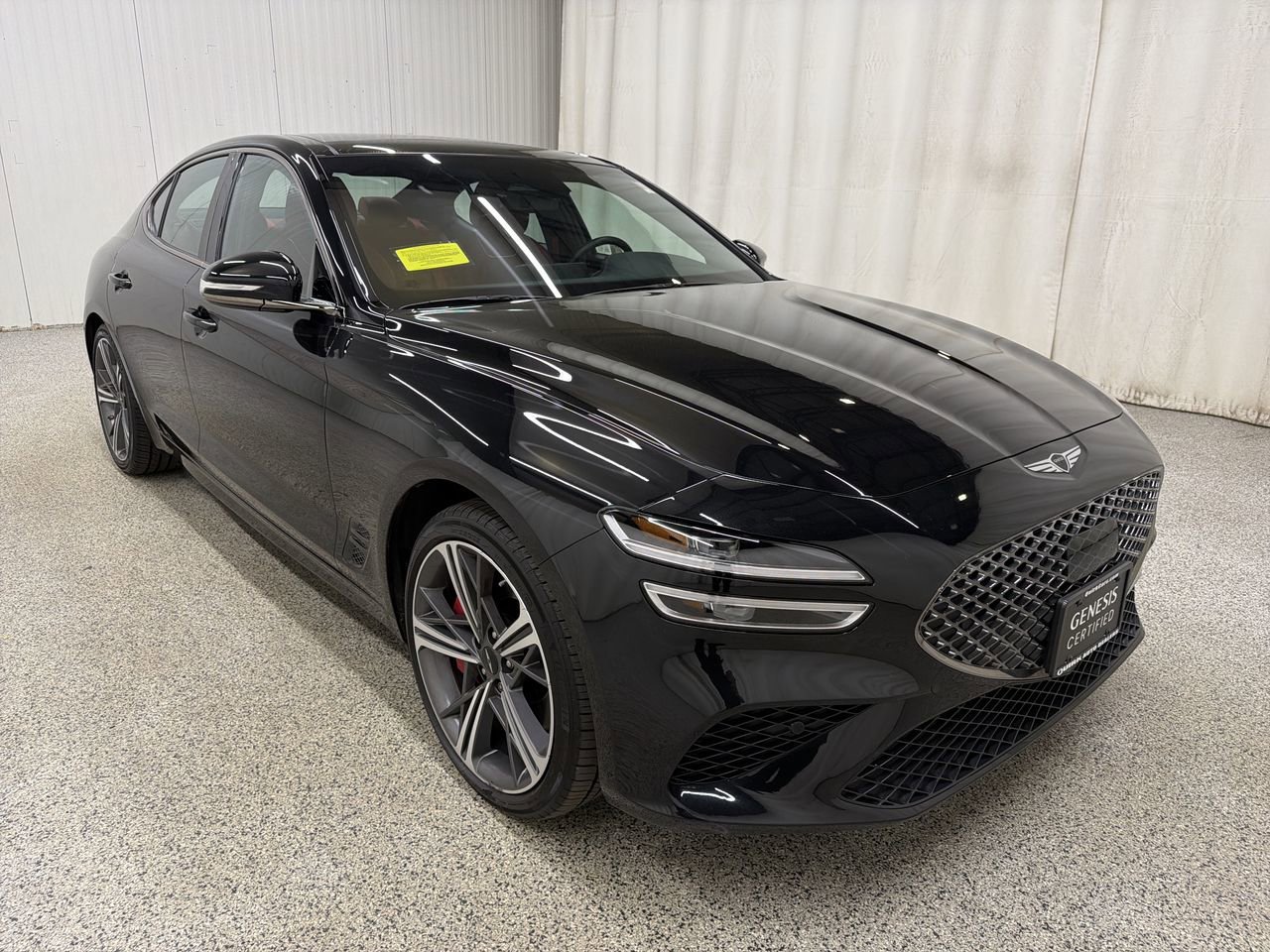 2025 Genesis G70 2.5T Standard's photo