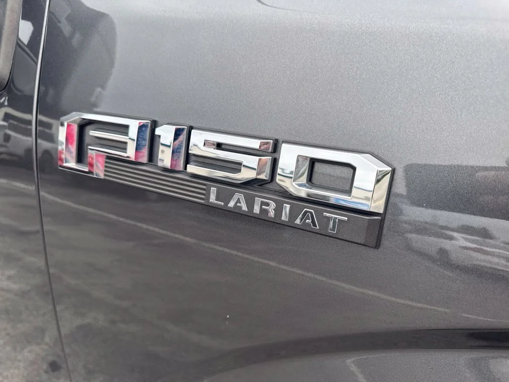 Certified Used 2020 Magnetic Metallic Ford Lariat image 45