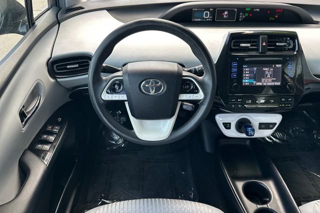 Certified Used 2017 Gray Toyota Two image 16