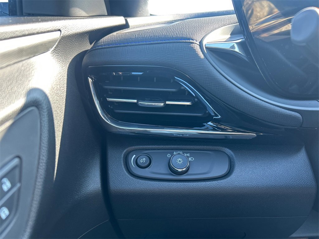 2026 BUICK ENVISTA - Image 17