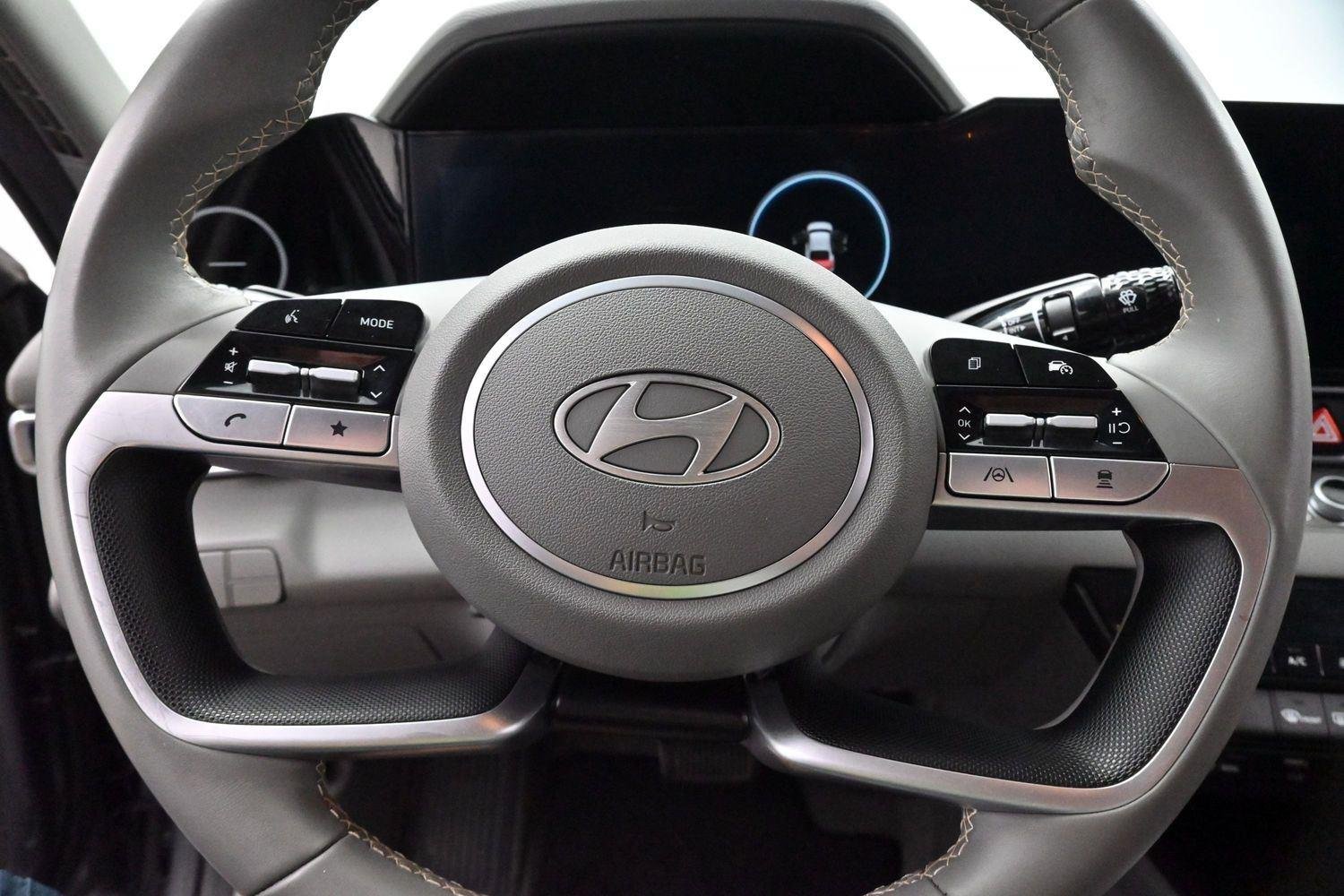 Used 2024 Ecotronic Gray Hyundai SEL image 15