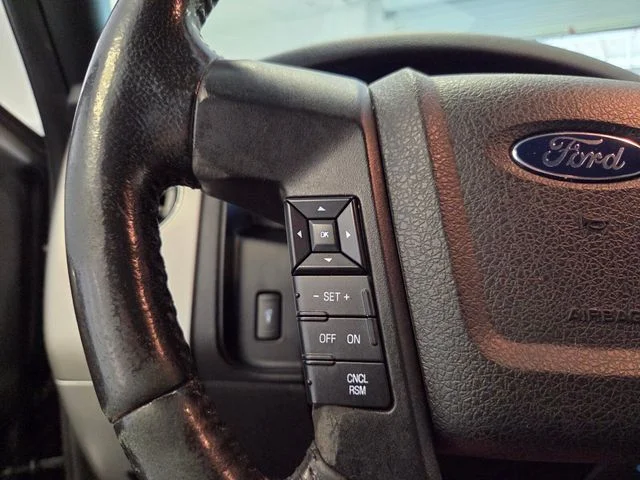 Used 2015  Ford XLT image 28