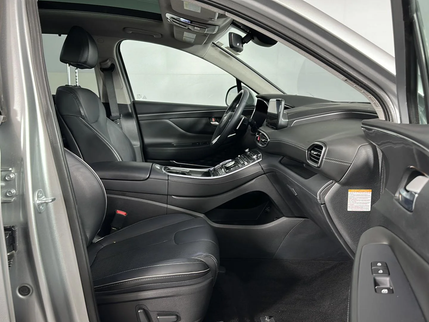 Used 2023 Shimmering Silver Hyundai Limited image 31
