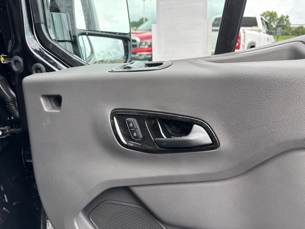 New 2026 Black Ford Explorer Limited SE image 20