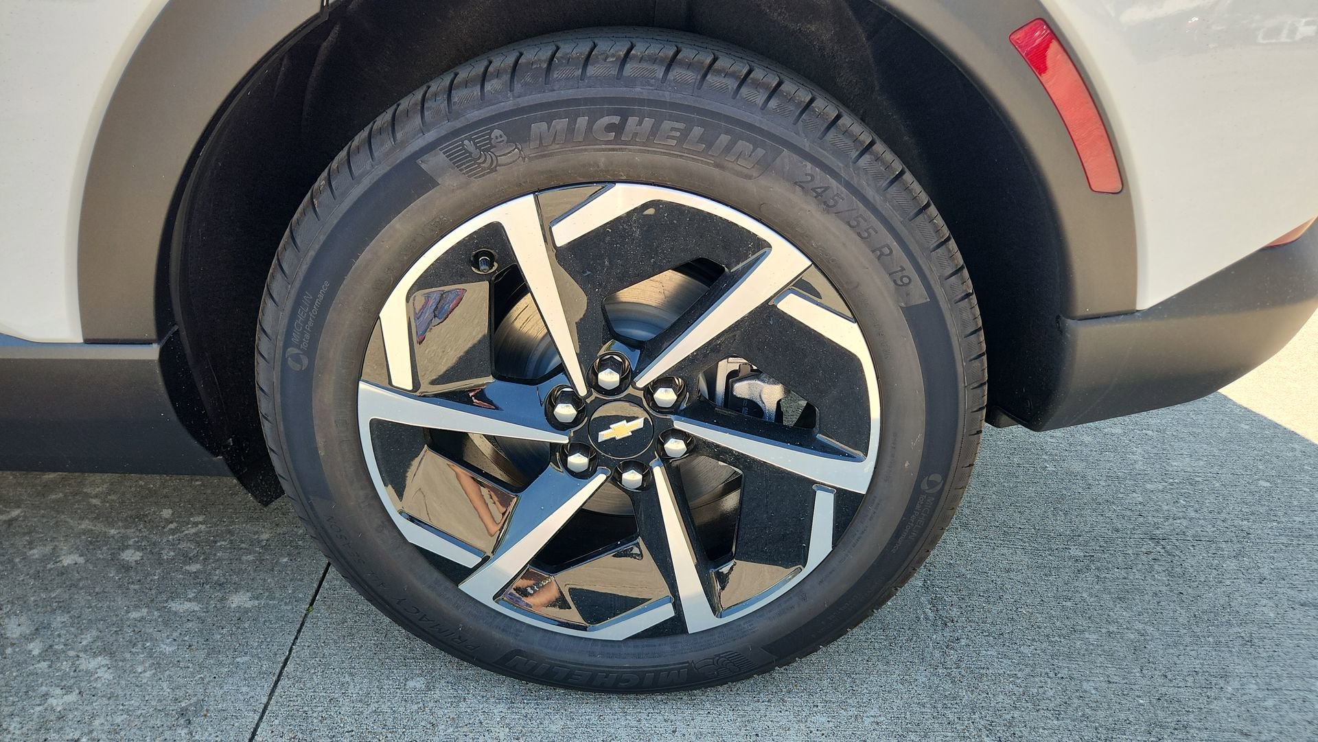 2026 Chevrolet Equinox EV 2LT - Photo 10