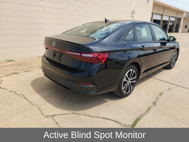 Used 2025 Black Volkswagen 1.5T Sport image 6