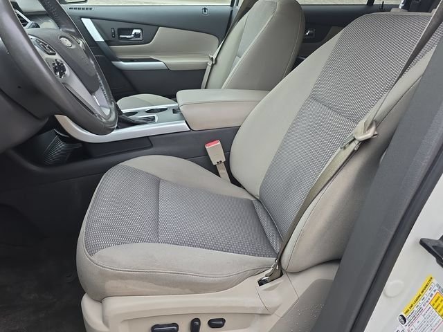 Used 2013 White Ford SEL image 17