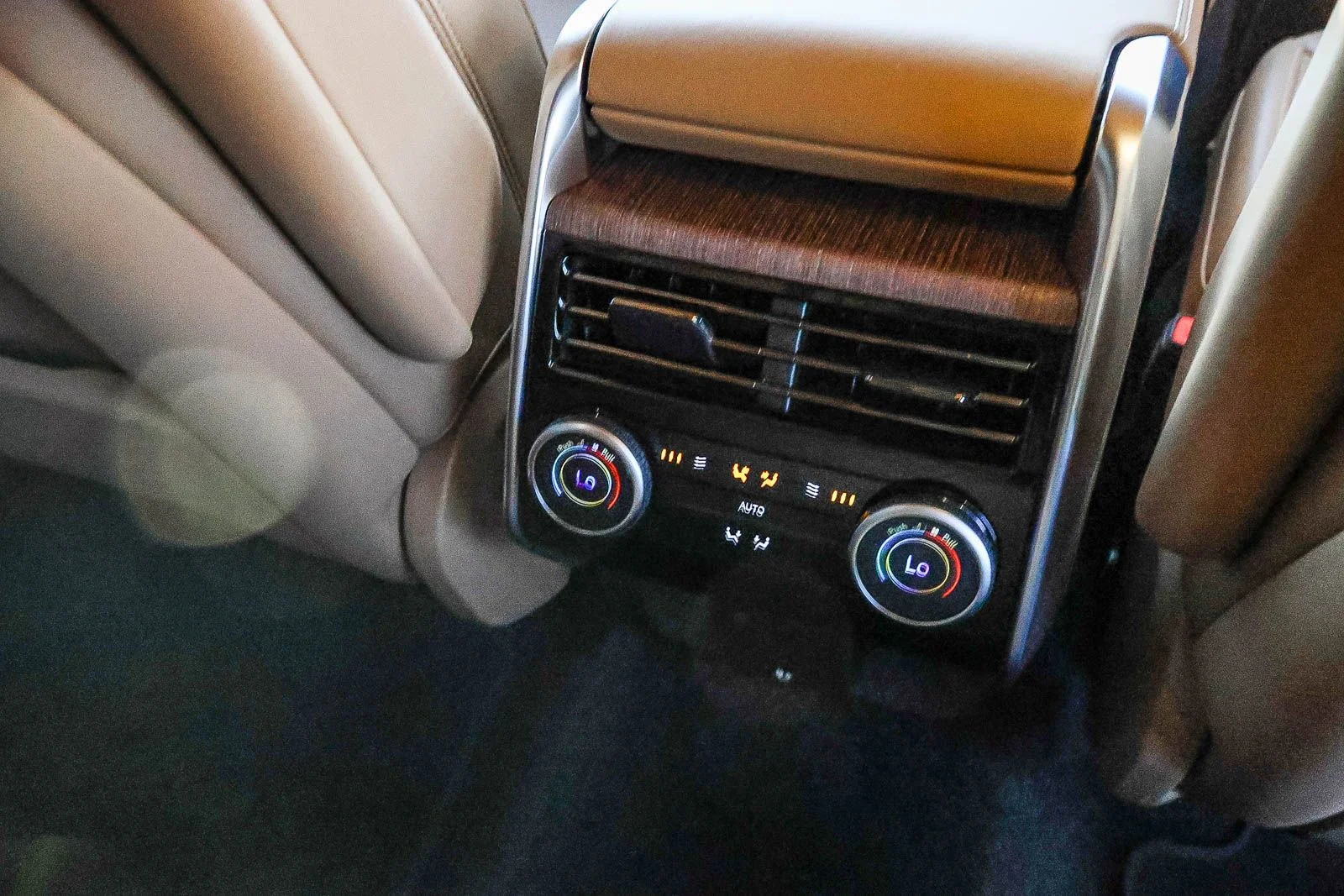 2025 Land Rover Range Rover SE - Photo 21