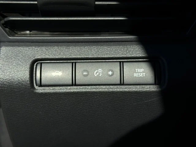 Used 2025 Gray Nissan 2.5 SV image 32