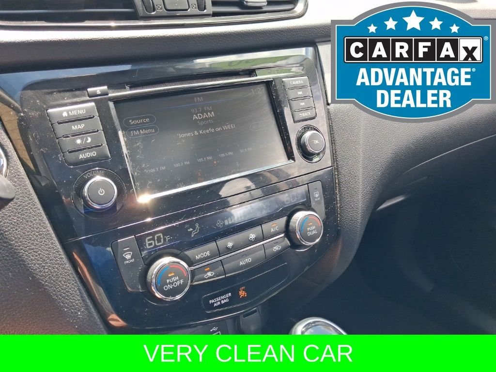 Used 2020 Red Nissan SL image 25