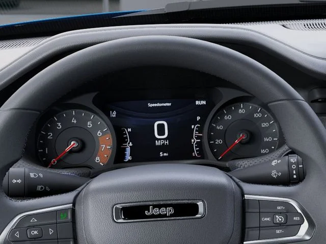 New 2026 Hydro Blue Pearlcoat Jeep Latitude image 17