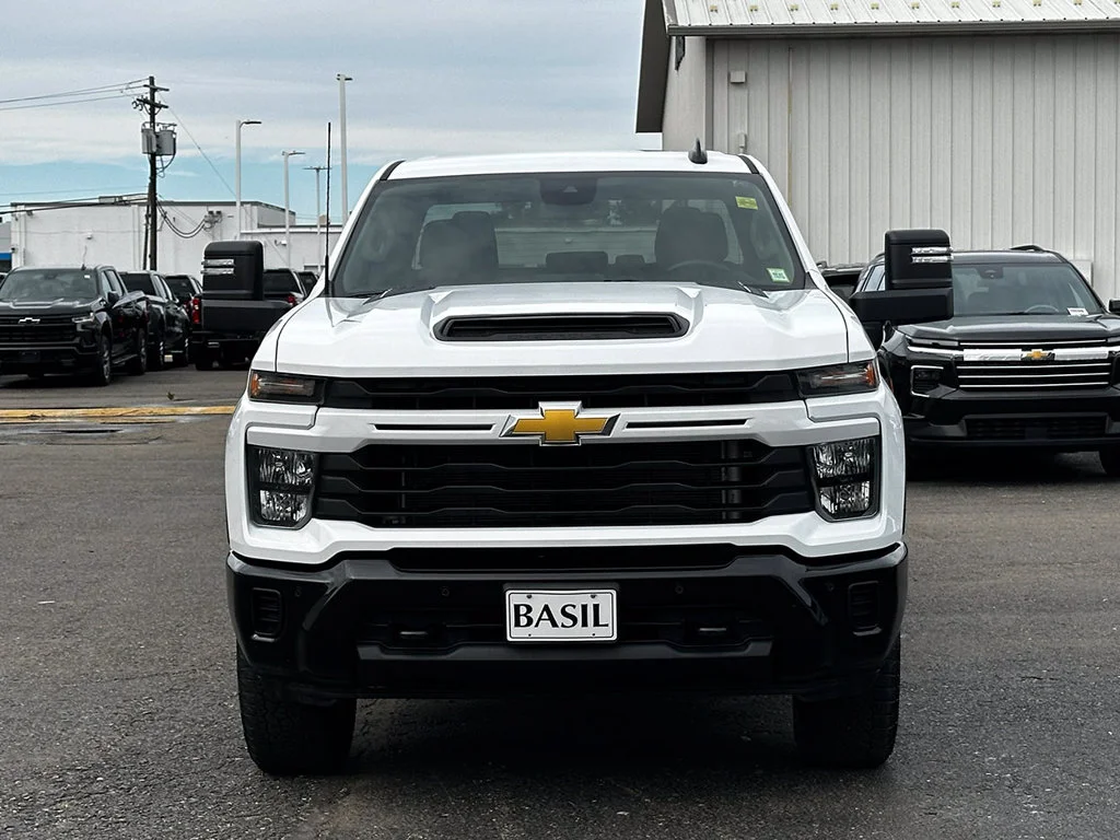 Used 2026 White Chevrolet Custom image 14