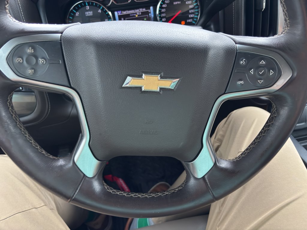 Used 2017 Summit White Chevrolet LTZ image 6