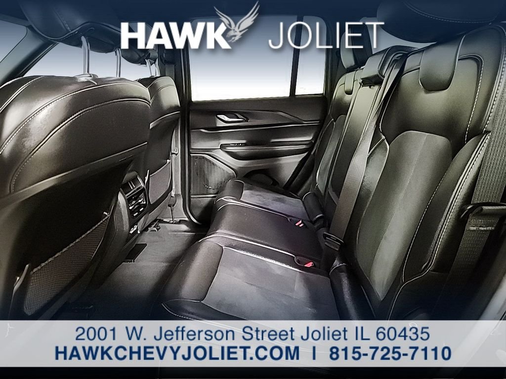 Used 2025 Black Jeep Altitude image 12