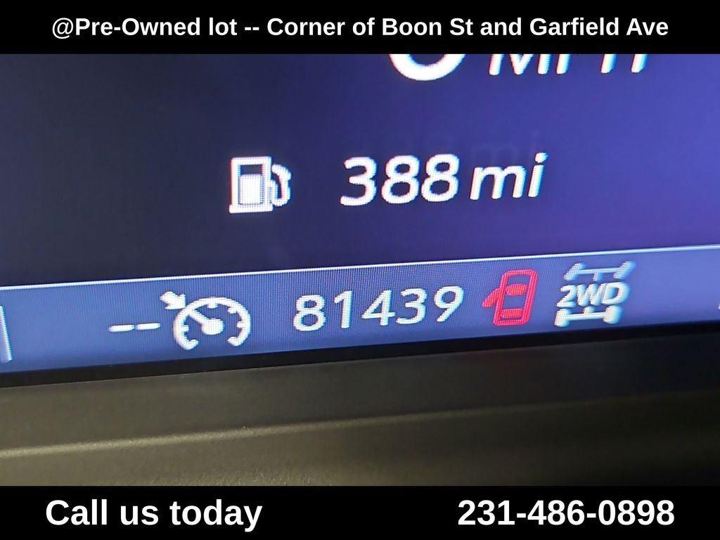 Used 2021 Gray Chevrolet LT image 22