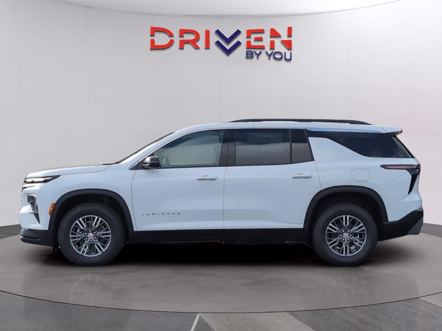 2026 Chevrolet Traverse LT - Photo 2