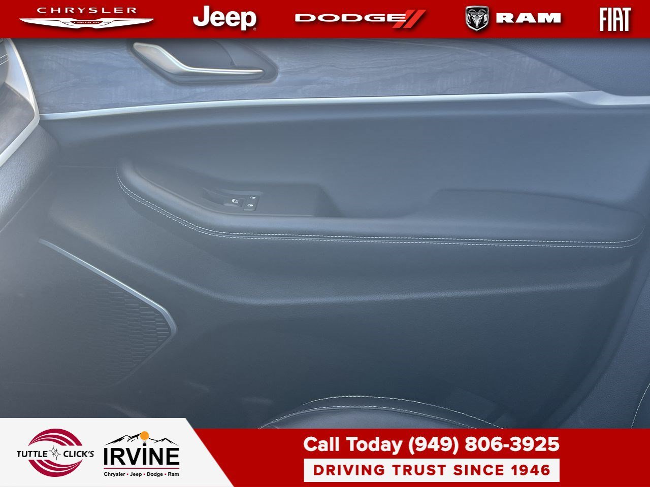 Used 2022 Diamond Black Crystal Pearlcoat Jeep Limited image 26