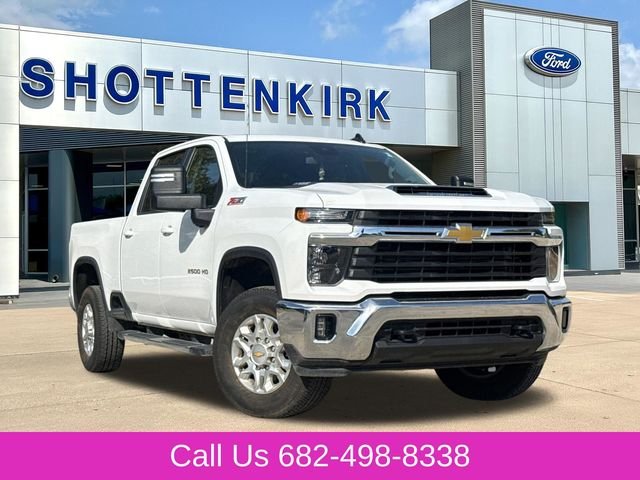 Used 2026 White Chevrolet LT image 1