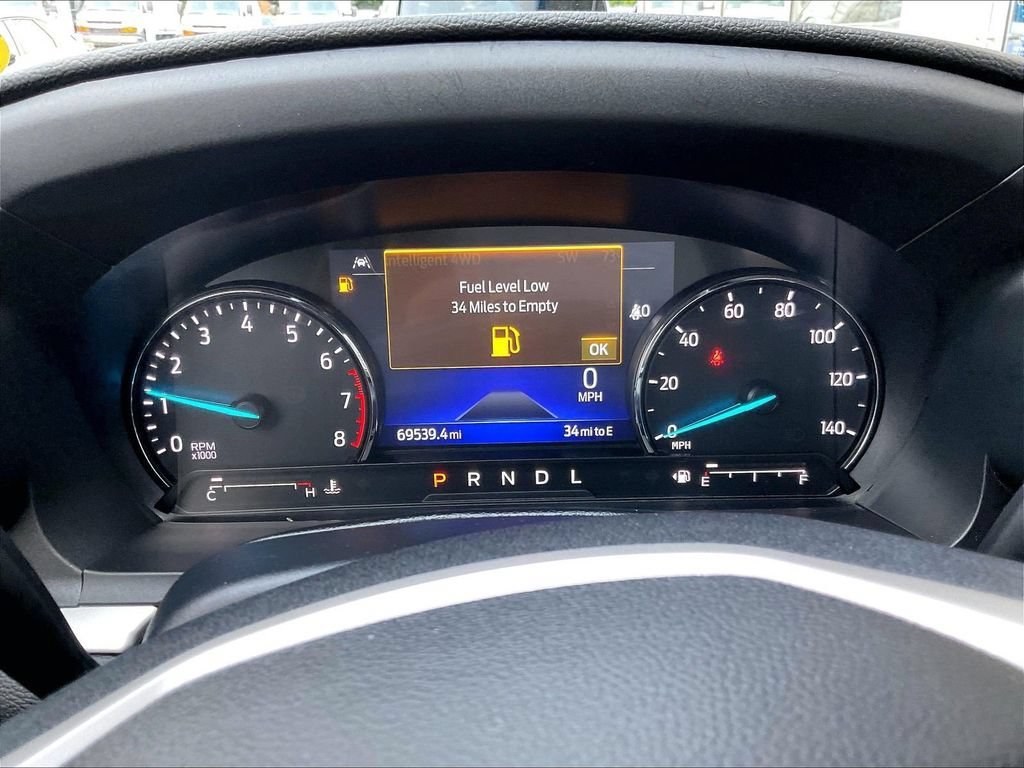 Used 2022 Black Ford XLT image 26