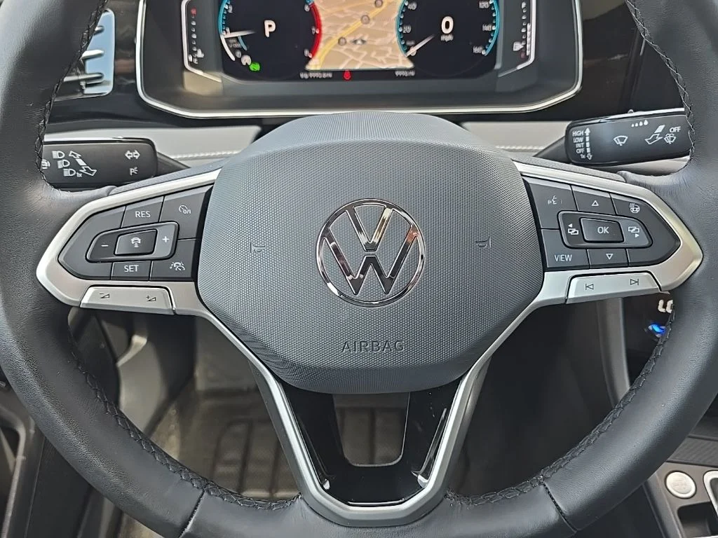 2025 Volkswagen Jetta SEL - Photo 12