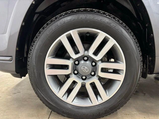 Used 2023 MAGNETIC GRAY MET. Toyota  image 9