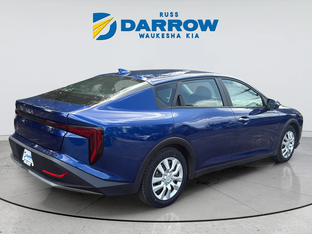 Certified Used 2025 Blue Kia LXS image 5