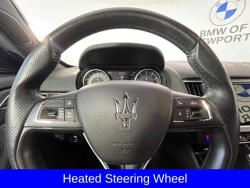 Used 2022 Blue Maserati Modena image 12
