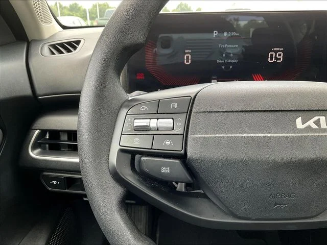 Used 2025 Gray Kia LXS image 13