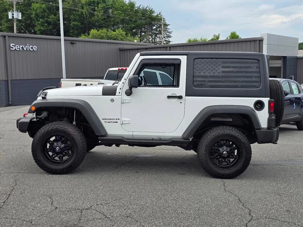 Used 2014 White Jeep Sport image 23