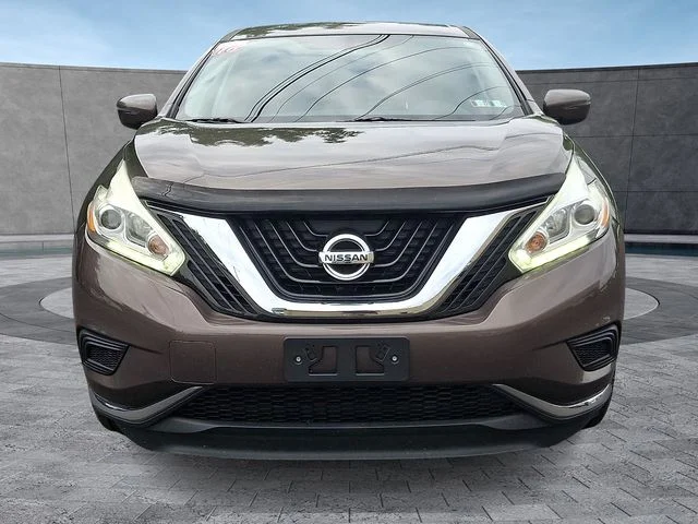 Used 2016 Brown Nissan S image 3