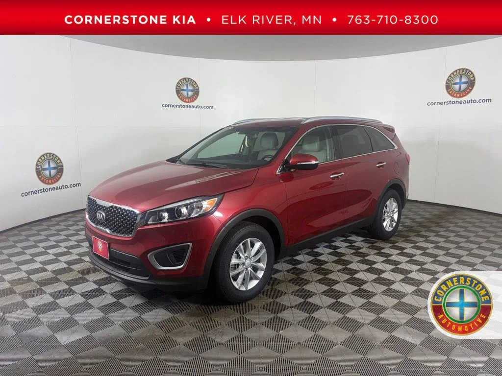 2017 Kia Sorento LX AT's photo