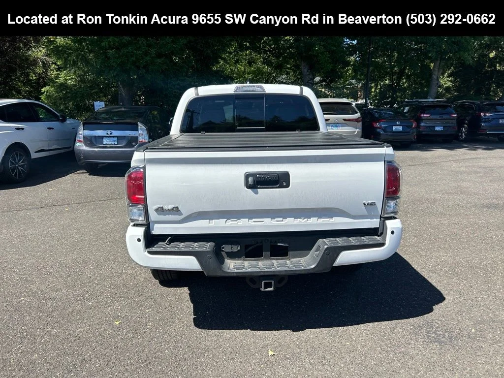 Used 2023 Ice Cap Toyota Limited image 5