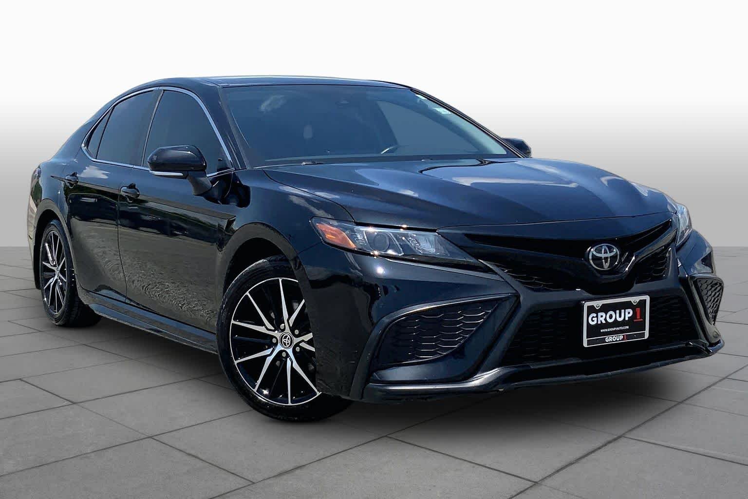 Used 2023 Midnight Black Metallic Toyota SE image 3