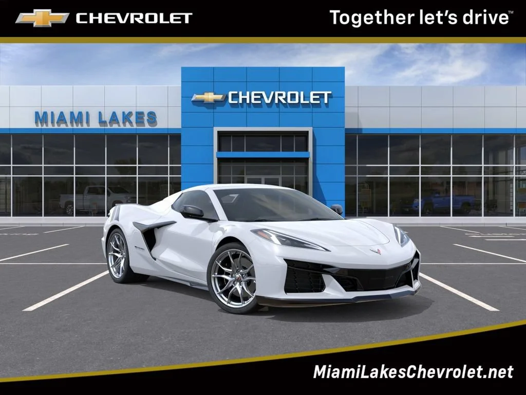 New 2027 Arctic White Chevrolet 3LT image 1