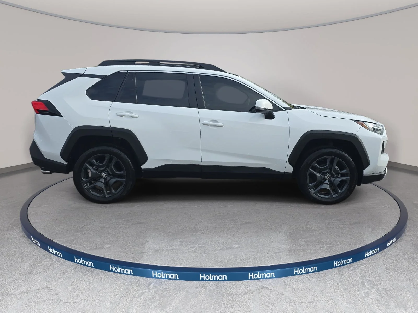 Used 2024 Ice Toyota Adventure image 5