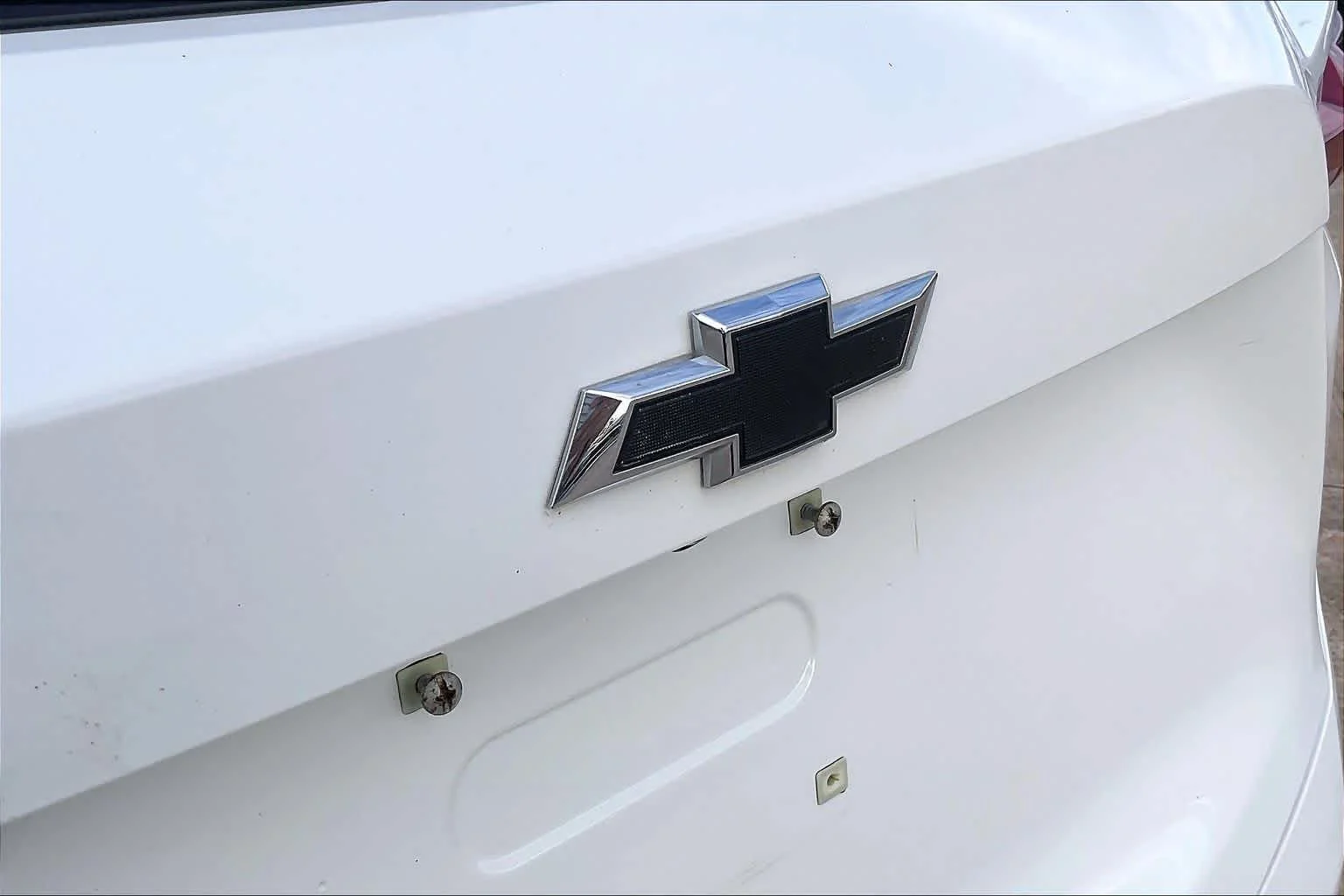 Used 2020 Summit White Chevrolet LT image 27