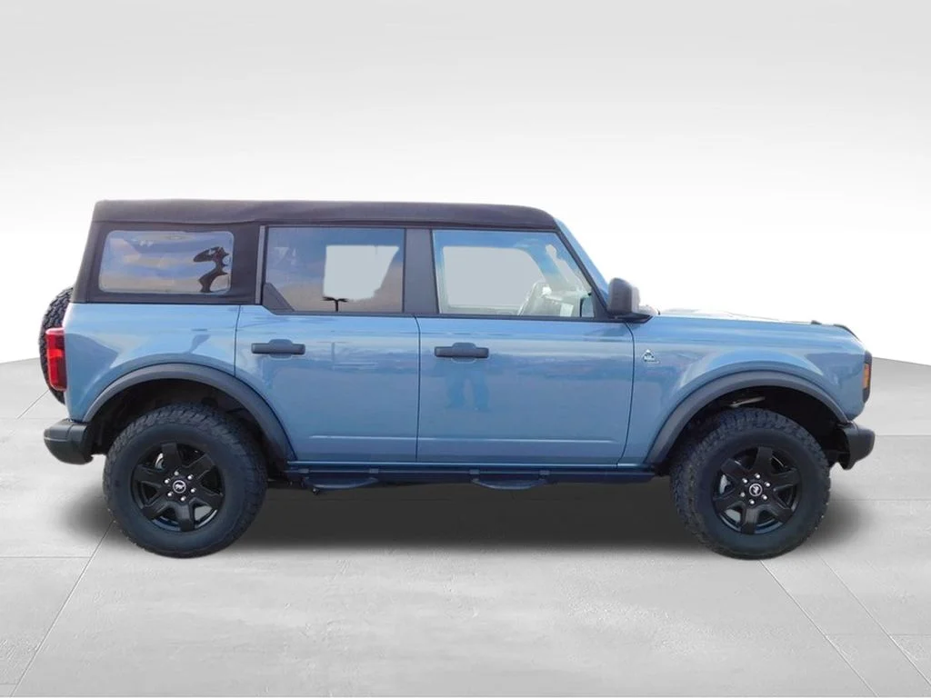 New 2024 Azure Gray Metallic Tri-Coat – Extra Cost Ford Black Diamond® image 2