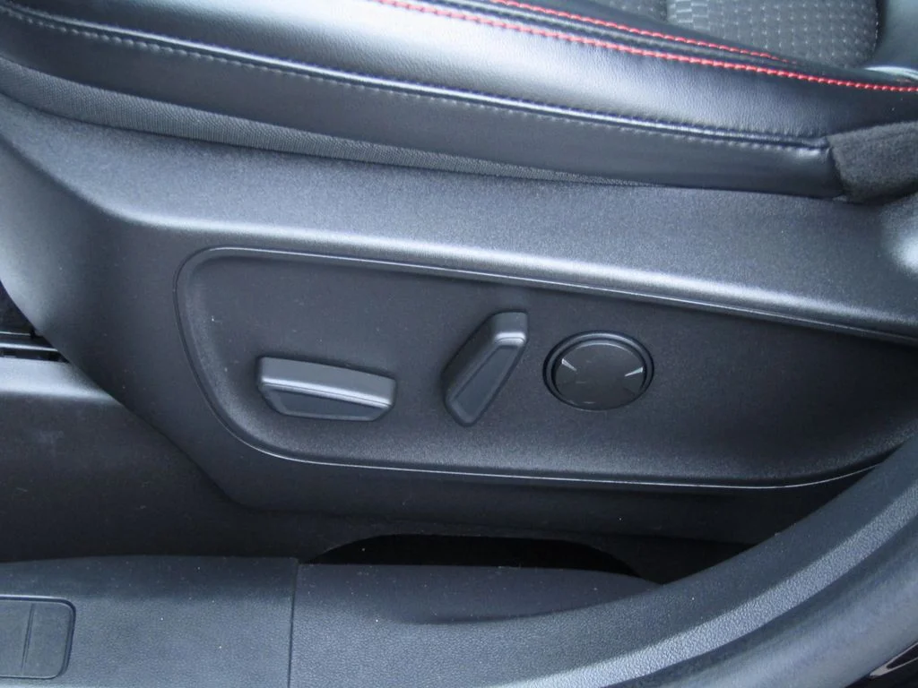 2023 Ford Escape ST-Line Elite - Photo 19