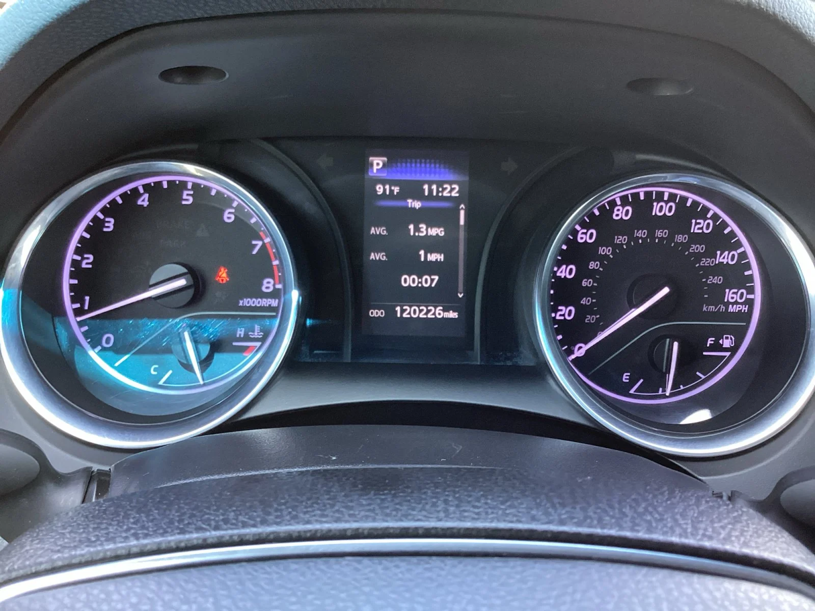 Used 2020 Predawn Gray Mica Toyota LE image 21